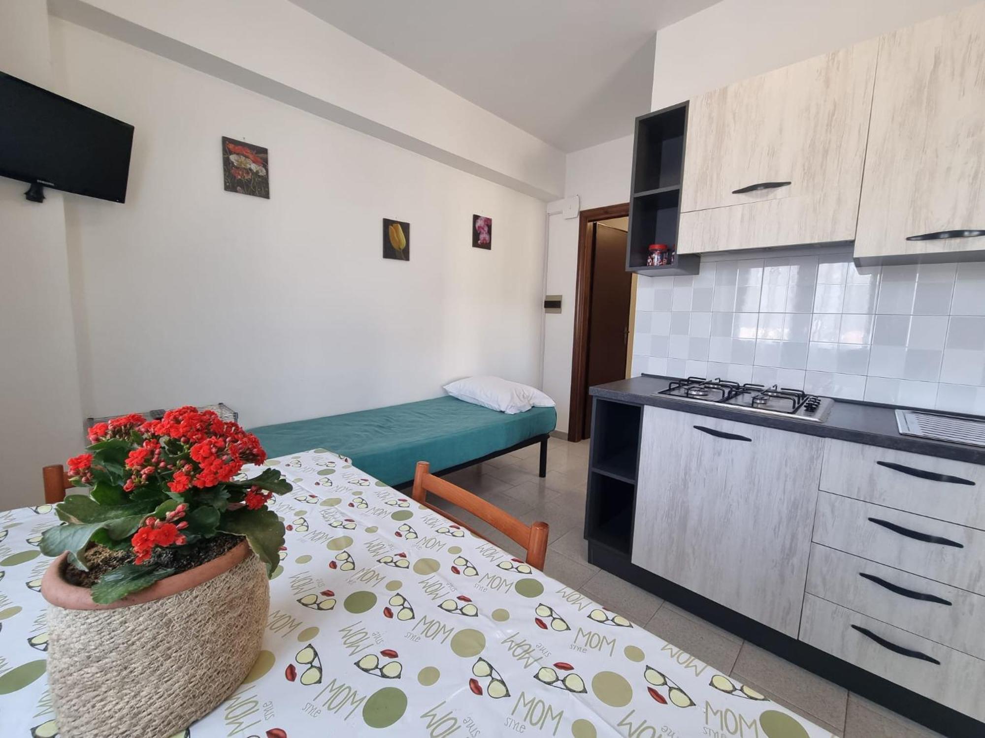 Villaggio Camping Lungomare Кропани Екстериор снимка
